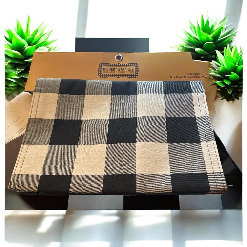 Robert Stanley Farmhouse 72x13 Table Runner Black White Buffalo Check NWT(780)